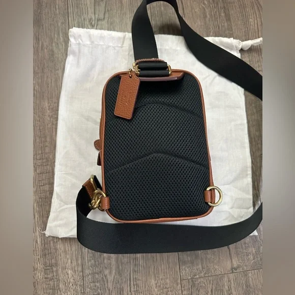 Disney x Coach Track Pack 14 Slingback Bag - Picture 5 of 13